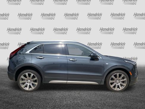 Used 2019 Cadillac XT4 Premium Luxury w/ Technology Package FWD image 11