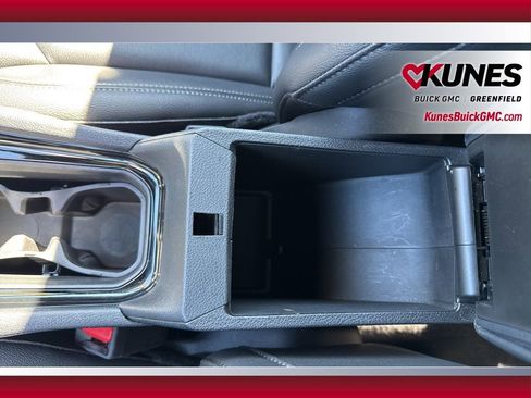 Used 2025 Jeep Compass Limited image 33