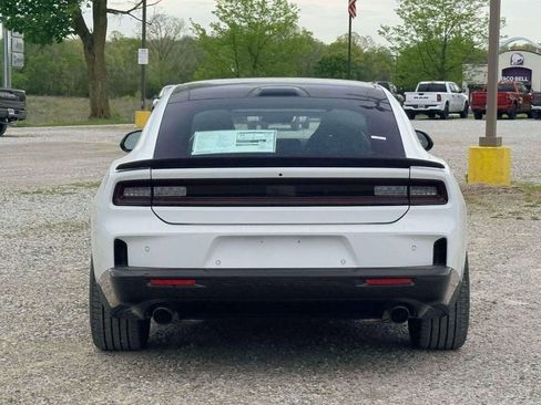 New 2026 Dodge Charger R/T AWD/4WD image 8