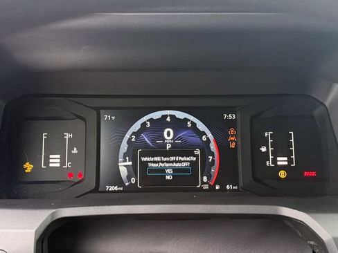 Used 2025 Toyota Tacoma SR5 image 18