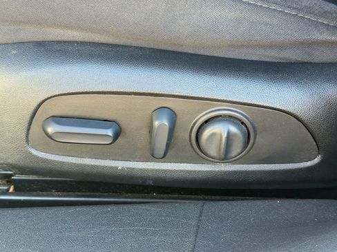 Used 2022 Chevrolet Malibu LT FWD image 19