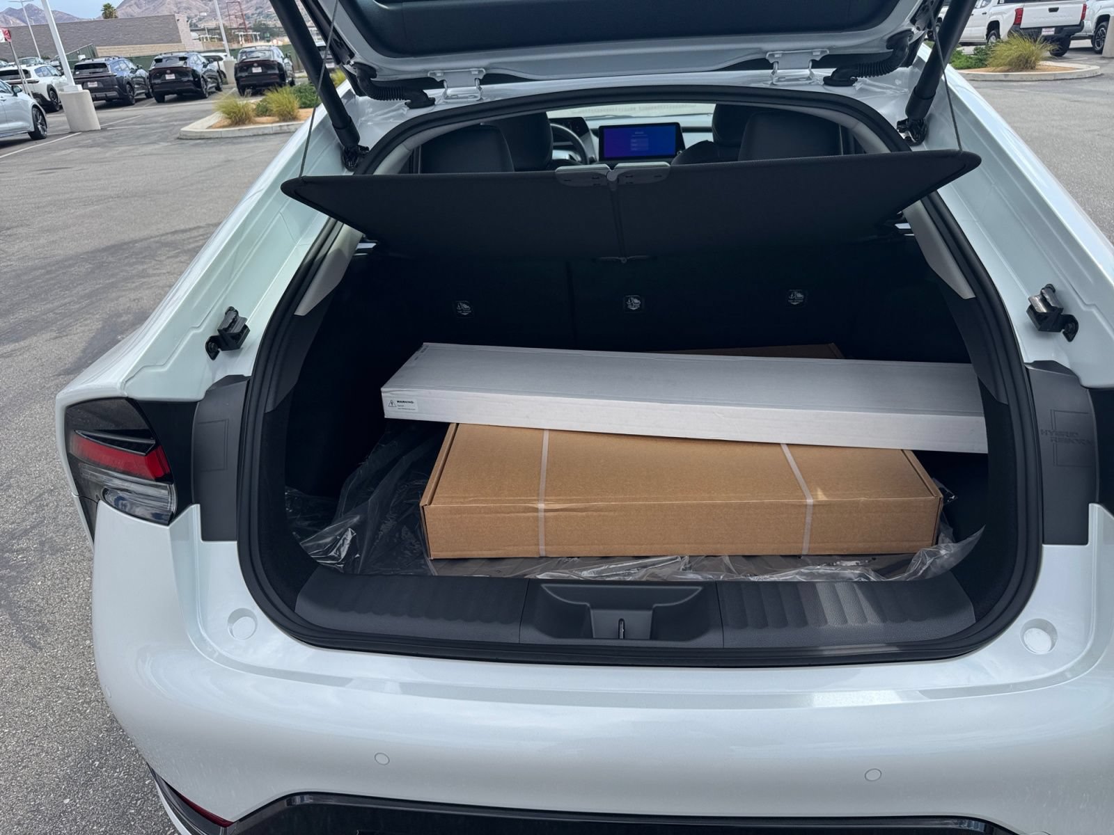 New 2027 Toyota Prius Limited FWD image 16