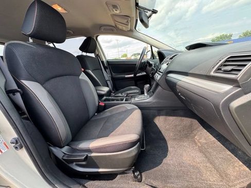 Used 2016 Subaru Crosstrek 2.0i Premium AWD/4WD image 12