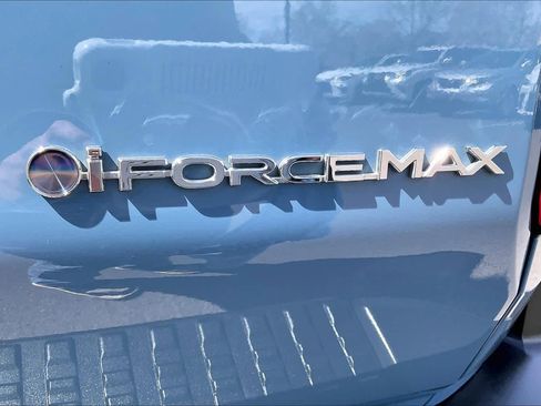 Used 2025 Toyota Land Cruiser w/ Premium Package image 10