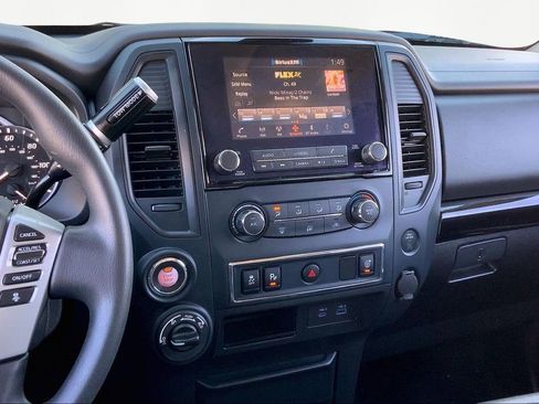 Used 2024 Nissan Titan SV w/ Accessory Utility Package image 9