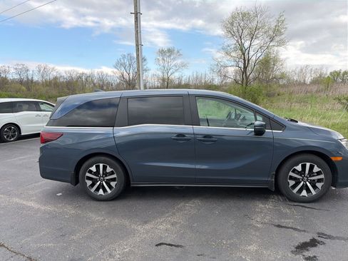 Used 2025 Honda Odyssey EX-L image 7