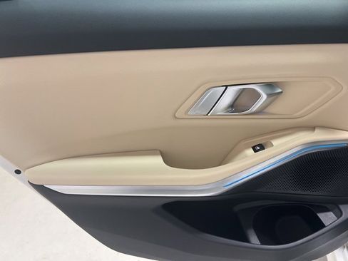 Used 2023 BMW 330i xDrive 330i xDrive w/ Driving Assistance Package image 44