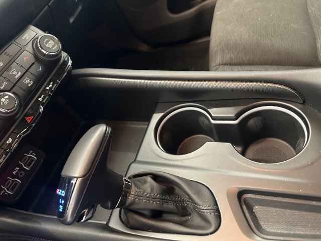 Used 2025 Dodge Durango GT AWD/4WD image 33