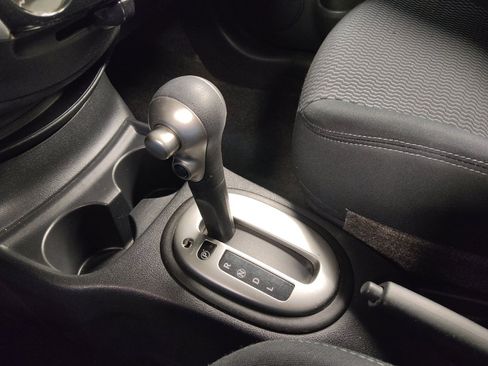 Used 2016 Nissan Versa Note SV FWD image 26