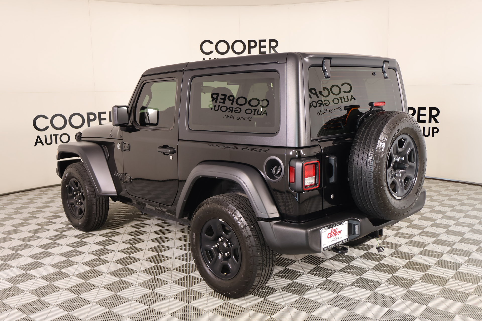 Used 2024 Jeep Wrangler Sport AWD/4WD image 20