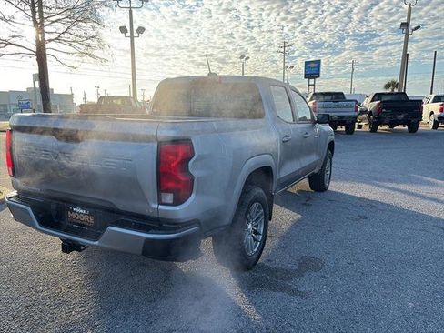 Used 2023 Chevrolet Colorado LT w/ LT Convenience Package II image 7