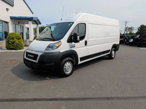 Used 2019 RAM ProMaster 2500 FWD image 3
