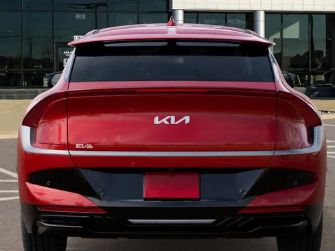 New 2026 Kia EV6 Wind RWD image 13