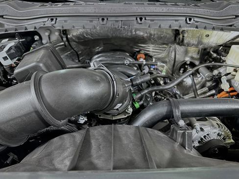 New 2026 Ford F550 4x4 Supercab Super Duty image 19