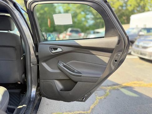 Used 2018 Ford Focus ST FWD image 27