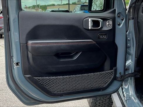 Used 2024 Jeep Wrangler Unlimited Rubicon 392 AWD/4WD image 18
