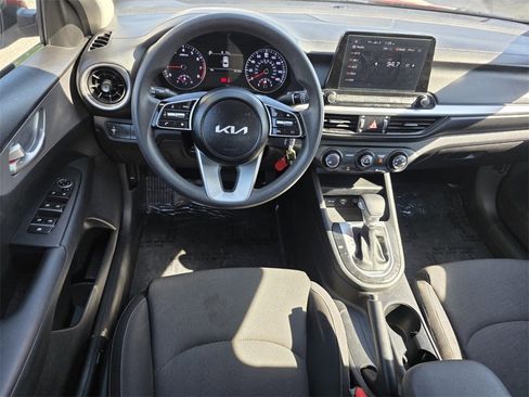 Used 2023 Kia Forte LXS image 12