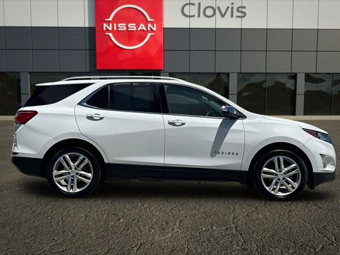 Used 2018 Chevrolet Equinox Premier FWD image 9