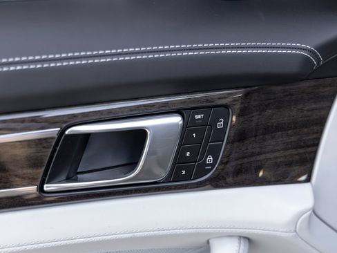 Certified 2023 Porsche Panamera Platinum Edition RWD image 22