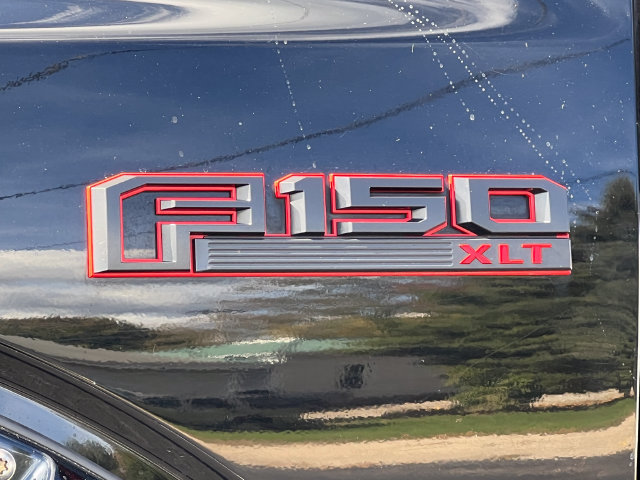 Used 2017 Ford F150 XLT w/ Equipment Group 302A Luxury AWD/4WD image 2