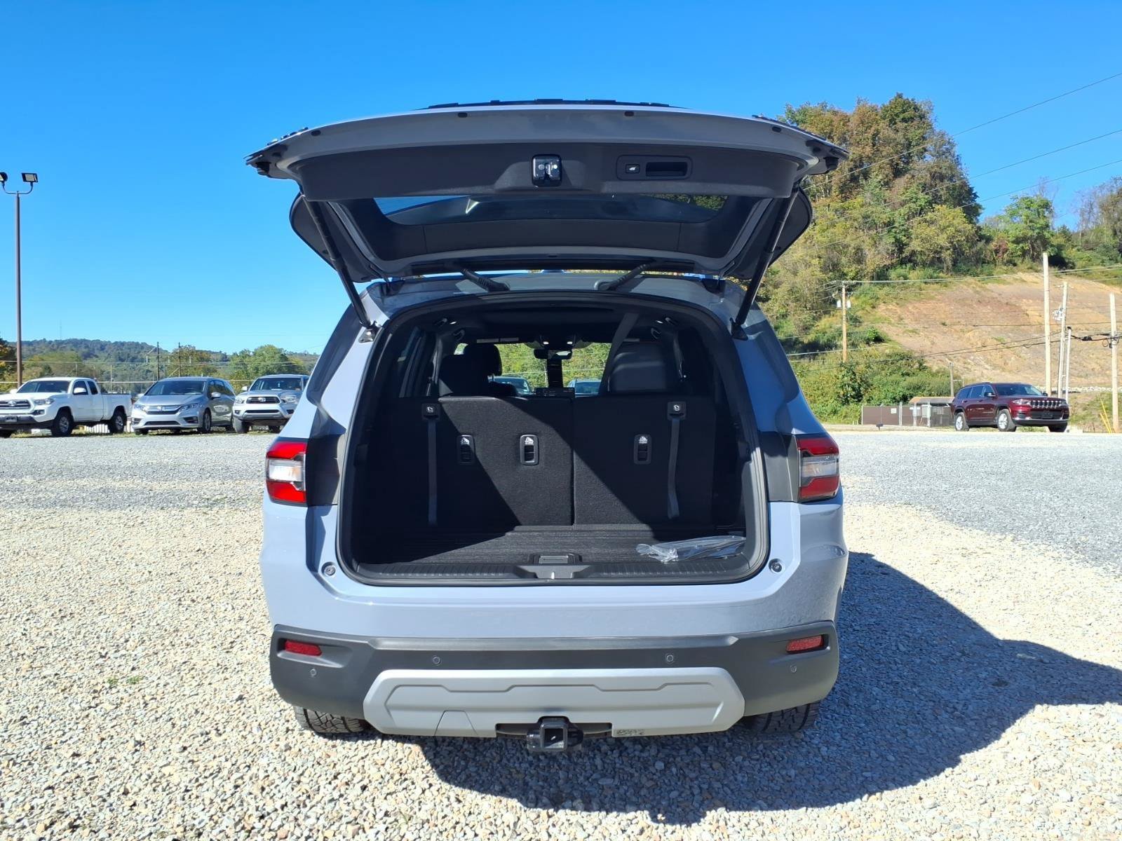Certified 2025 Honda Pilot TrailSport image 24