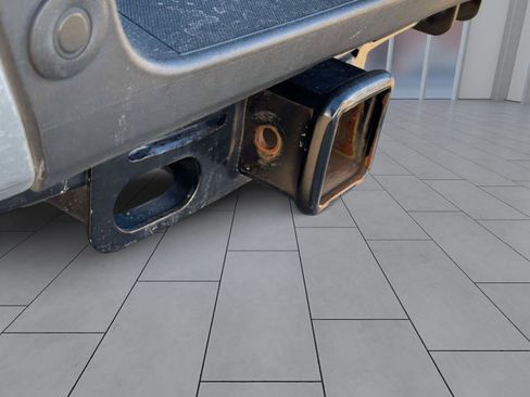 Used 2022 Ford F250 Lariat w/ Tremor Off-Road Package image 12