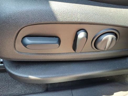 Used 2024 Chevrolet Equinox RS AWD/4WD image 14