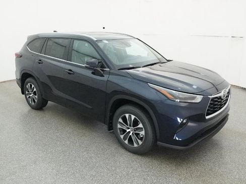 New 2026 Toyota Highlander XLE image 67