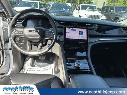 Used 2023 Jeep Grand Cherokee 4WD 4xe image 21