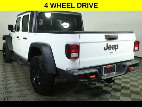 Used 2023 Jeep Gladiator Mojave w/ Cold Weather Group AWD/4WD image 4