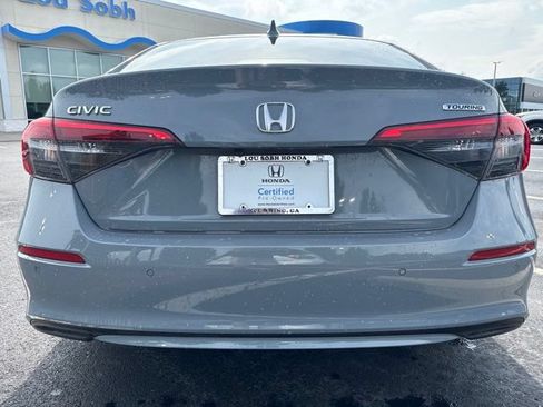 Used 2024 Honda Civic Touring image 6