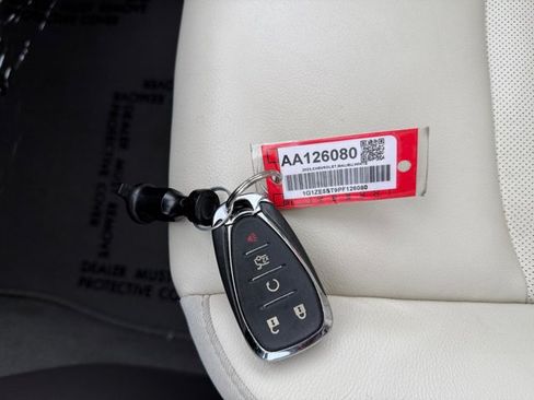 Used 2023 Chevrolet Malibu LT FWD image 17