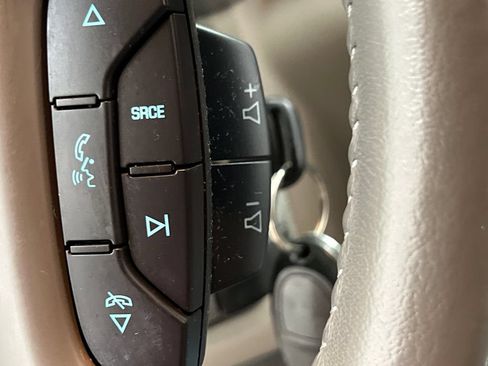 Used 2017 Buick Enclave Convenience FWD image 52