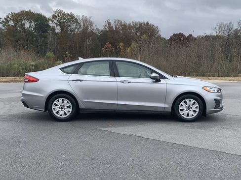 Used 2020 Ford Fusion S image 8