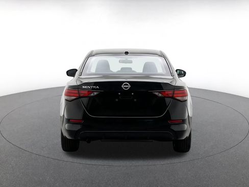 Used 2025 Nissan Sentra SV FWD image 8