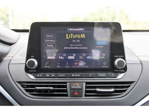 Used 2021 Nissan Altima 2.5 SR w/ SR Premium Package FWD image 28