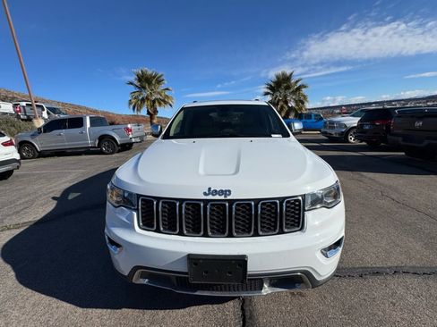 Used 2020 Jeep Grand Cherokee Limited w/ Trailer Tow Group IV image 8