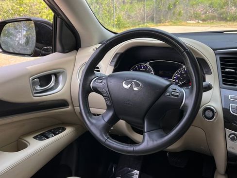 Used 2019 INFINITI QX60 Luxe image 17