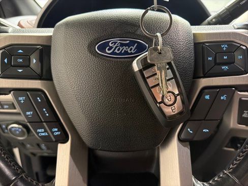 Used 2019 Ford F250 Platinum w/ Platinum Ultimate Package image 58