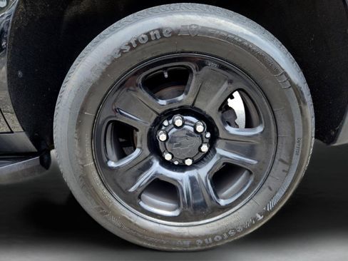 Used 2021 Chevrolet Tahoe 4WD image 23