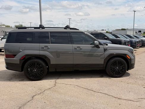 Used 2025 Hyundai Santa Fe Calligraphy image 7