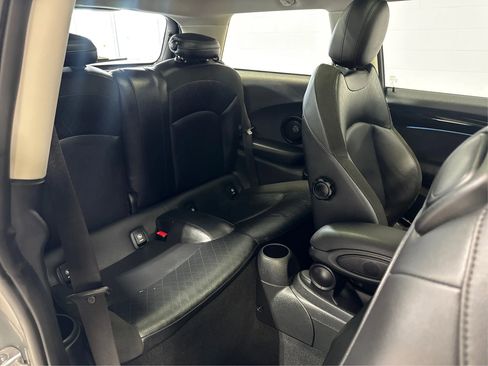 Used 2023 MINI Cooper SE image 15