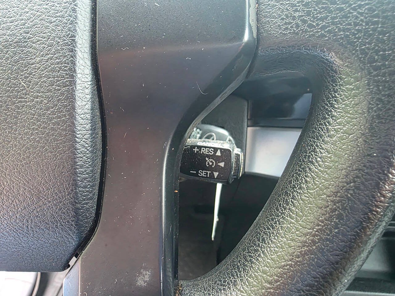 Used 2016 Toyota Tacoma SR w/ SR Convenience Package RWD image 19