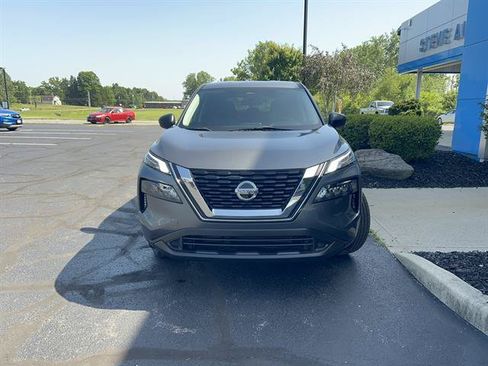 Used 2021 Nissan Rogue S AWD/4WD image 2