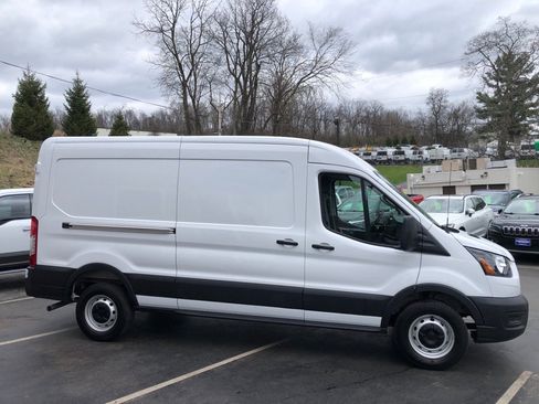 Used 2025 Ford Transit 250 148 Medium Roof image 4