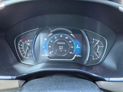 Used 2019 Hyundai Santa Fe SEL FWD image 11