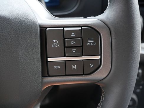 New 2026 Ford F250 Lariat w/ Black Appearance Package AWD/4WD image 25