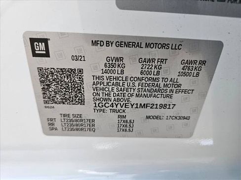 Used 2021 Chevrolet Silverado 3500 High Country w/ Technology Package AWD/4WD image 20
