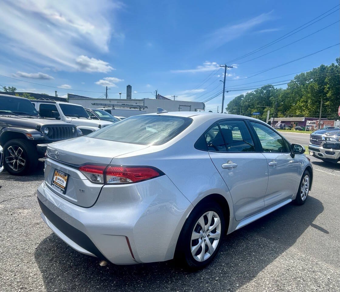 Used 2021 Toyota Corolla LE FWD image 5