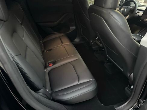 Used 2024 Tesla Model Y Performance AWD/4WD image 14